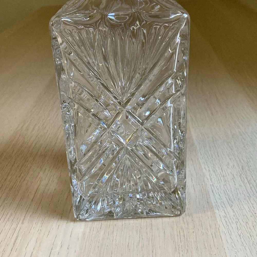 Elegant Clear Crystal Decanter, Whisky decanter, glass